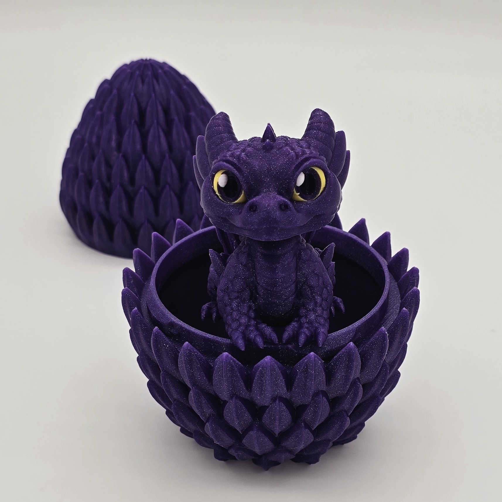 Nacht-Drache im Ei Ansicht 4